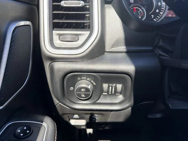 Used 2021 White Ram Laramie image 27