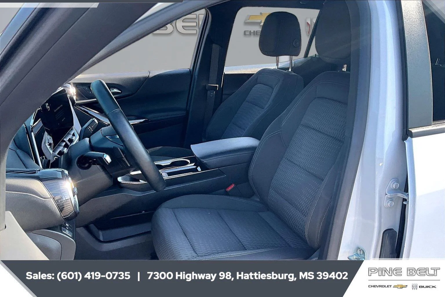 Used 2026 Summit White Chevrolet LT image 18