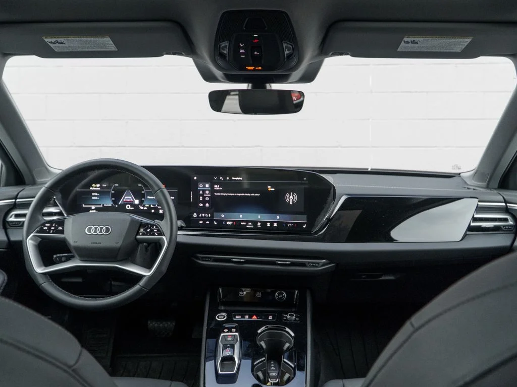 Used 2025 White Audi  image 21