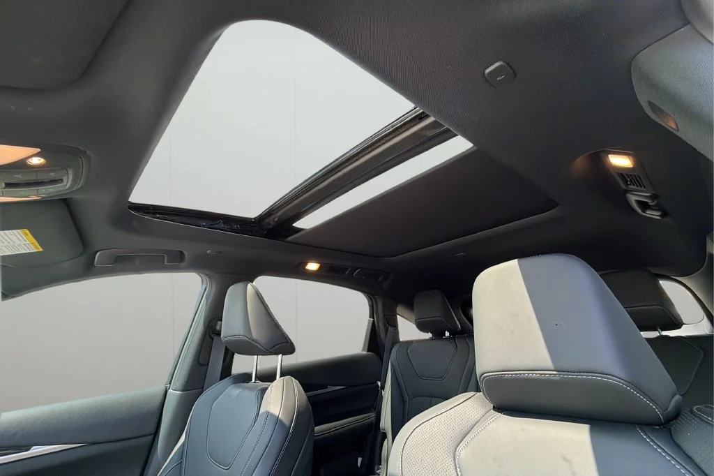 New 2027 DEEP EMERALD INFINITI Sport AWD image 32
