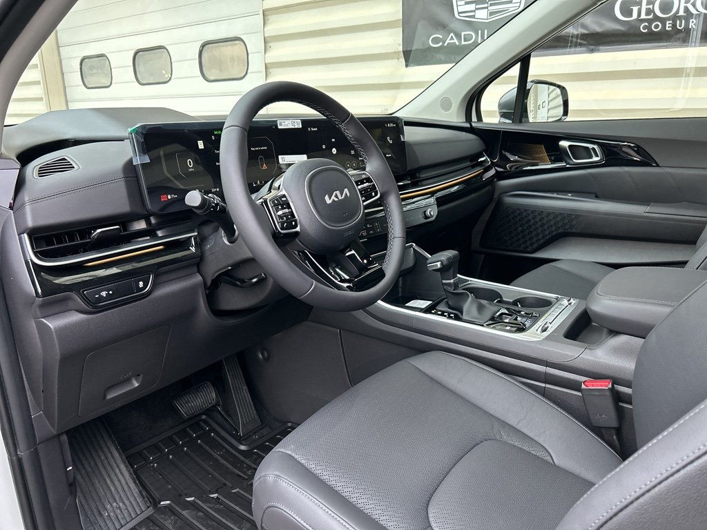 New 2026 Snow White Pearl Kia SX Prestige image 9