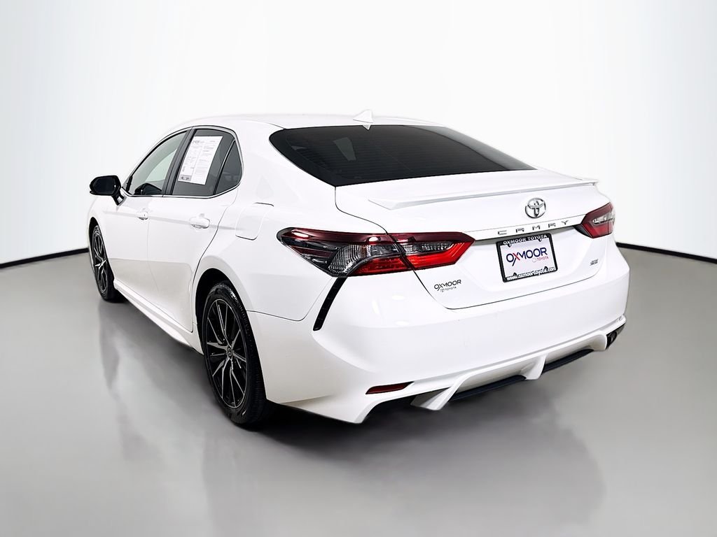 Used 2023 Ice Cap Toyota SE image 5