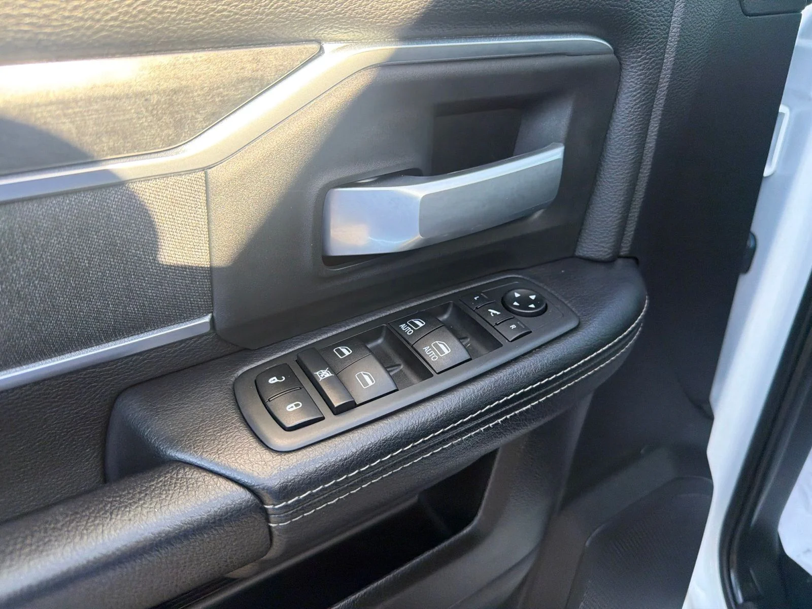 Used 2019 White Ram Big Horn image 16