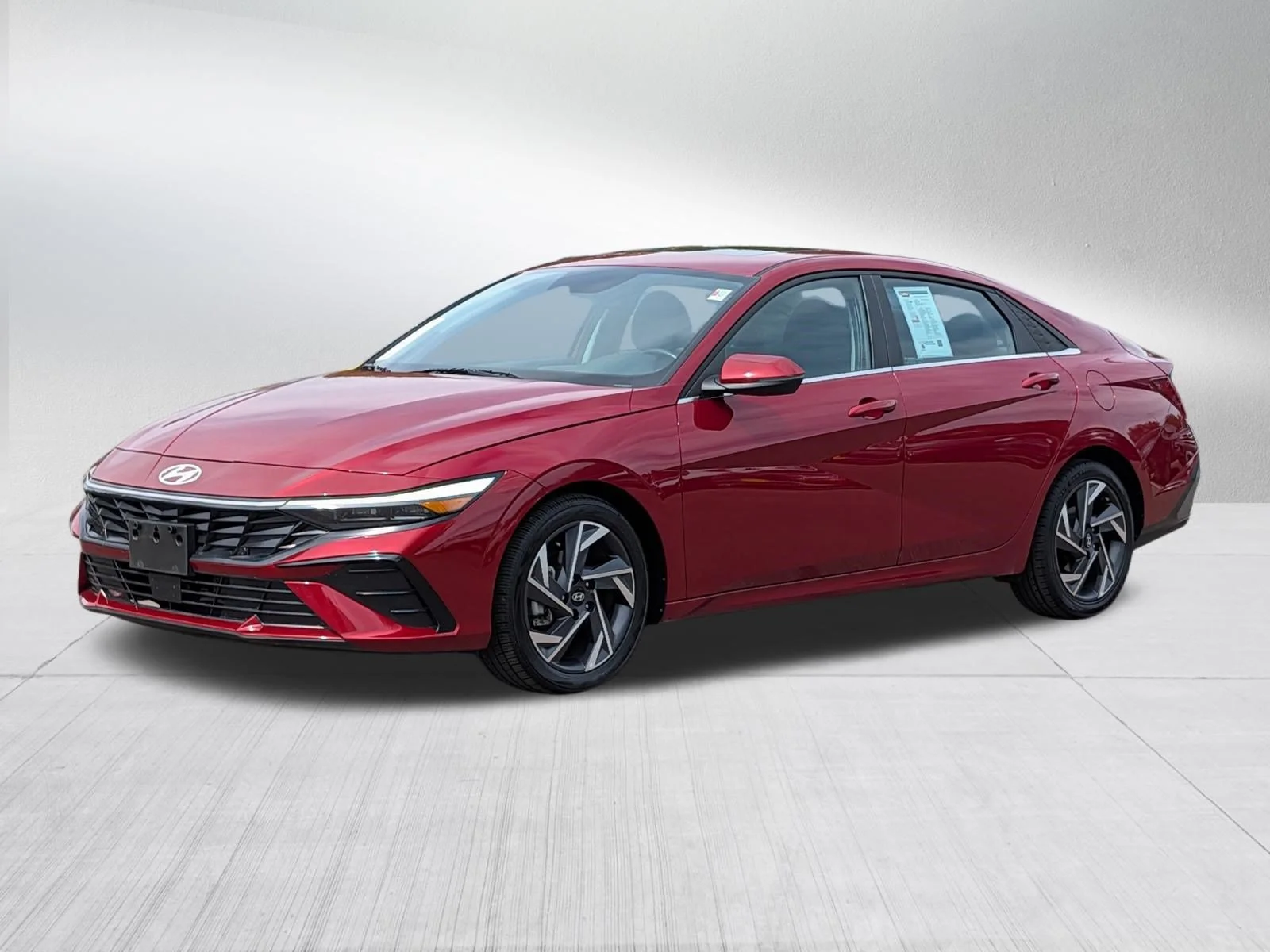 Used 2025 Ultimate Red Hyundai Limited image 3