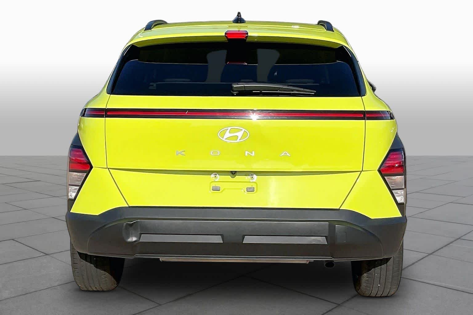 Used 2024 Neoteric Yellow Hyundai SEL image 5