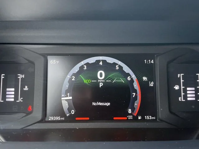 Used 2025 White Toyota SR5 image 15