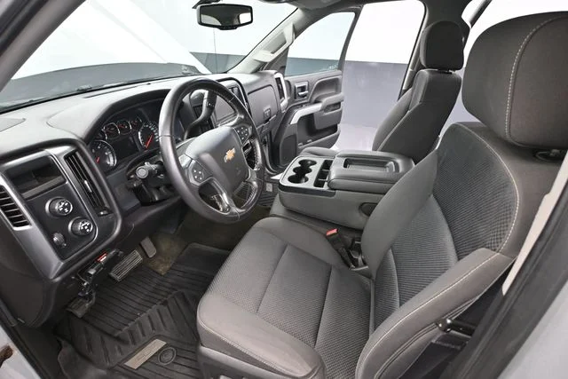 Used 2016 Silver Chevrolet LT image 21