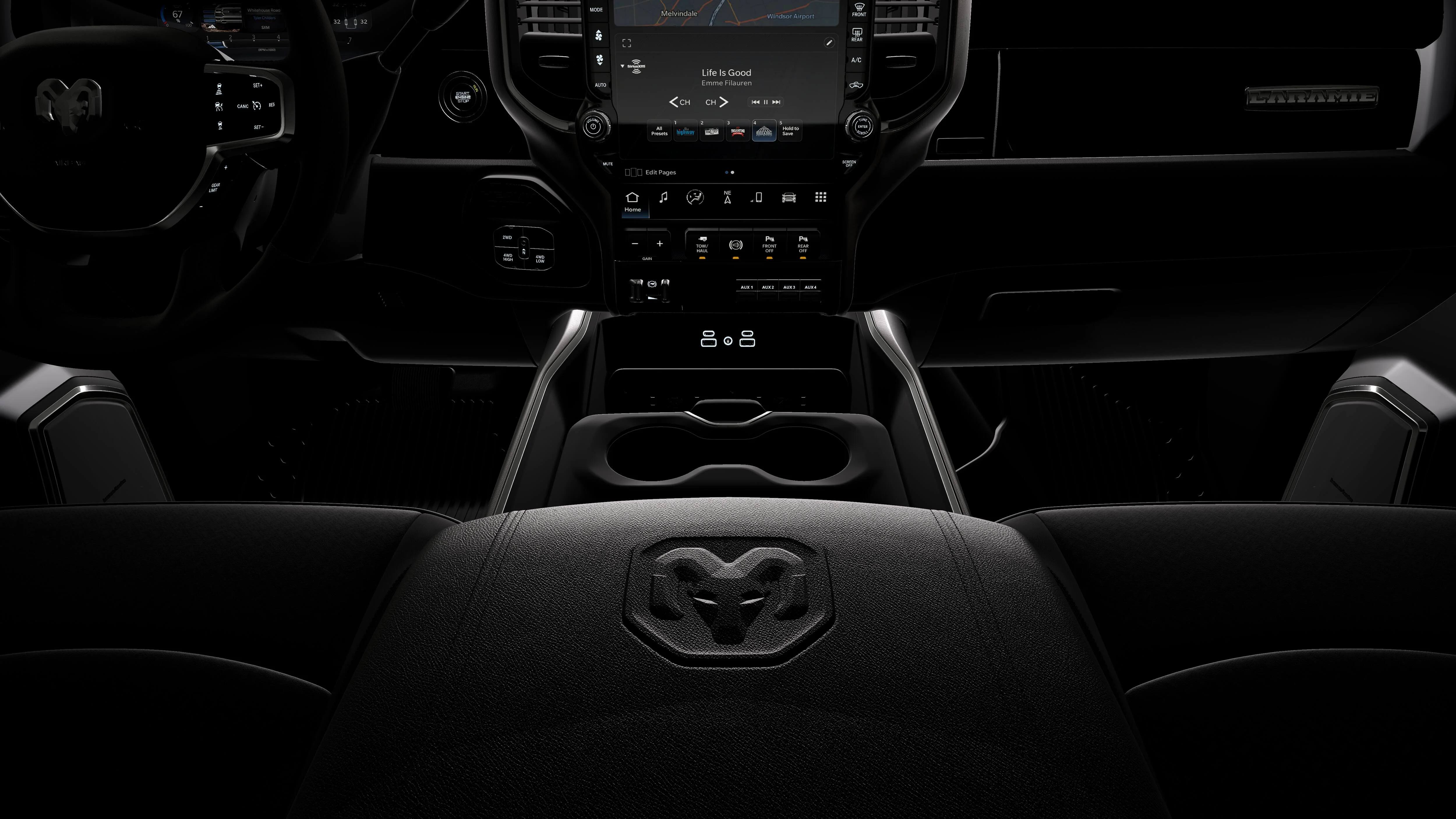 New 2026 Diamond Black Crystal Pearl-Coat Exterior Paint RAM LARAMIE image 5