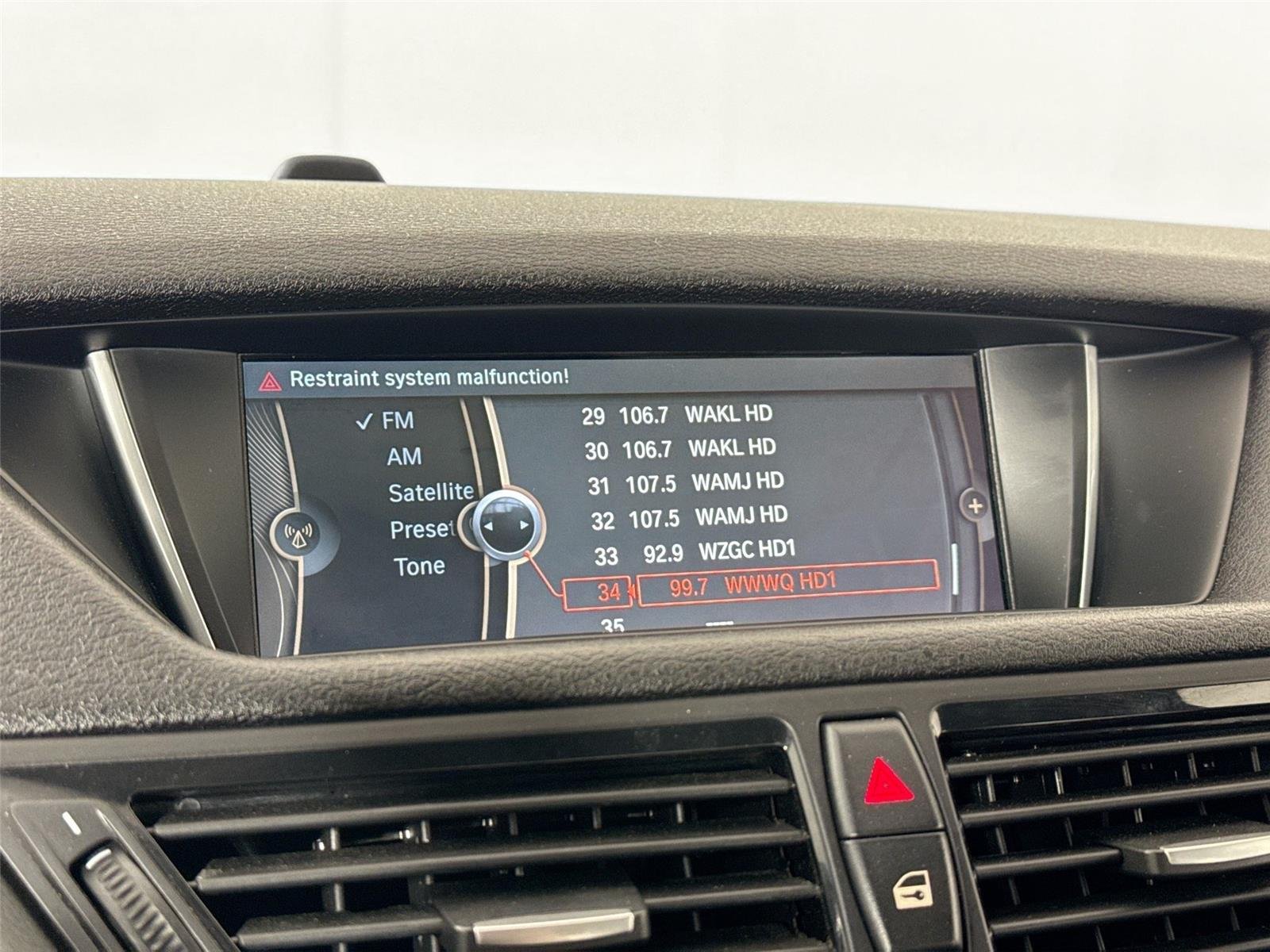Used 2015 LeMans Blue Metallic BMW xDrive28i image 24