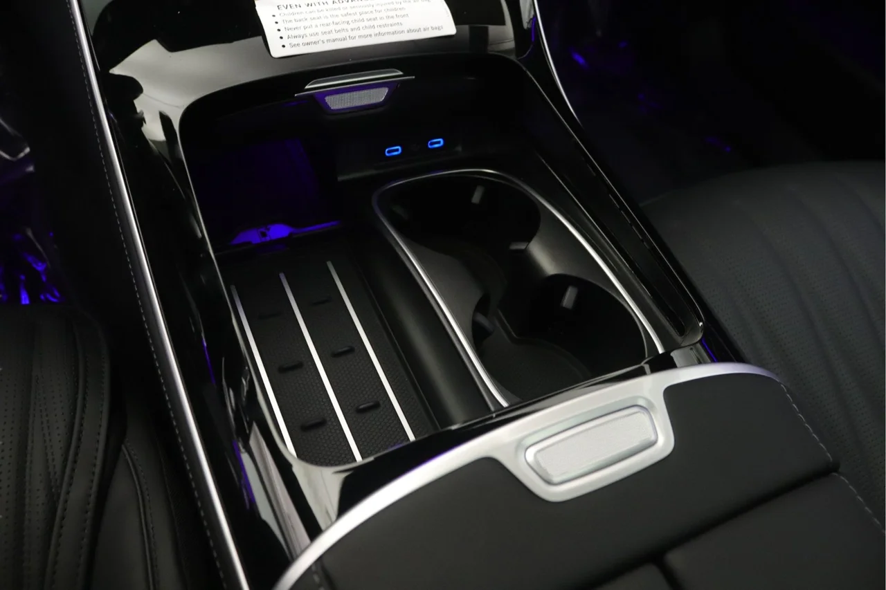 New 2026 Obsidian Black Metallic Mercedes-Benz S 63 E AMG® 4MATIC® image 6