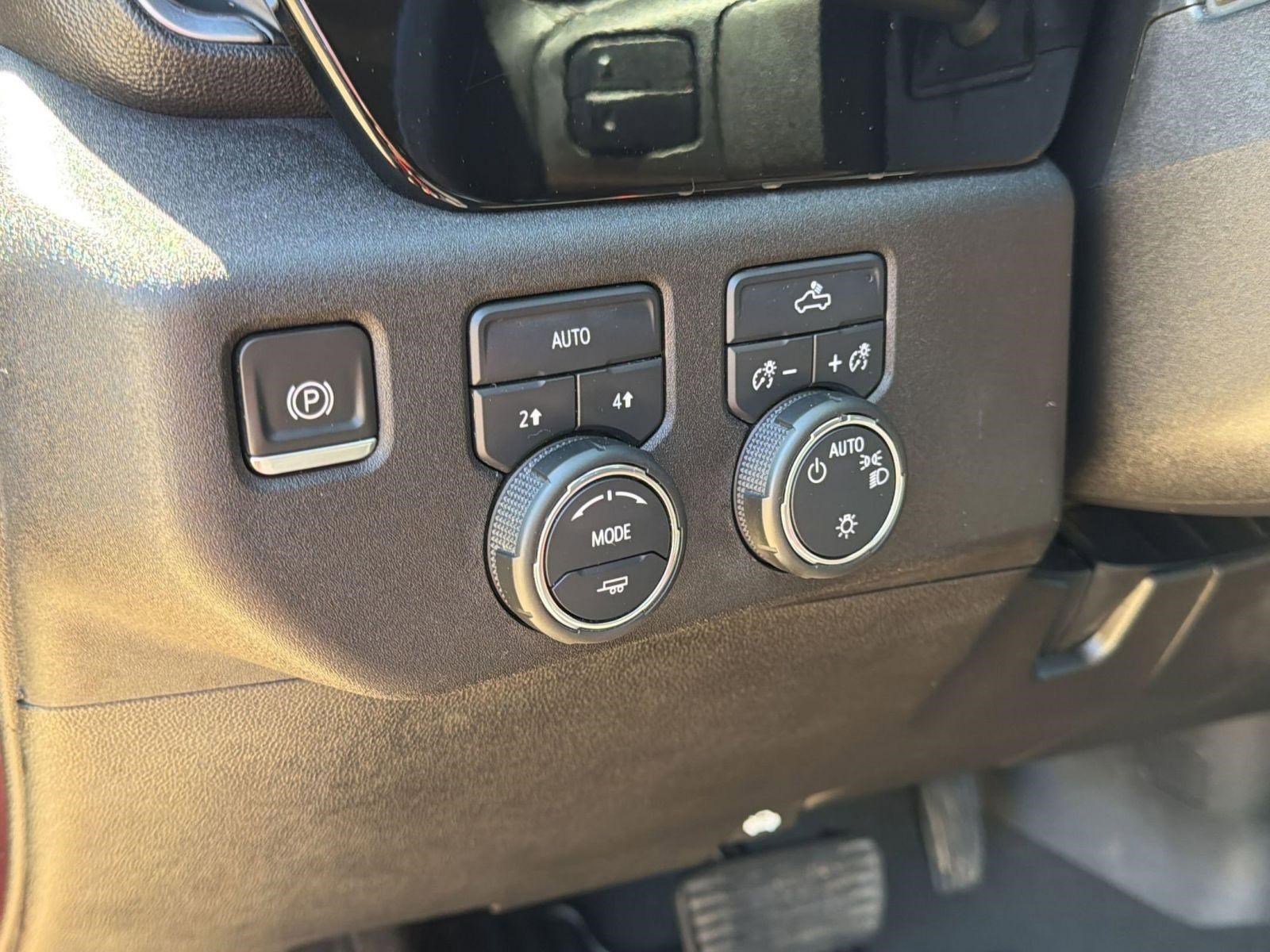 2022 Chevrolet Silverado 1500 LT - Photo 17