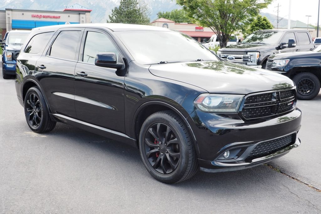 Used 2019 Black Dodge SXT Plus image 3