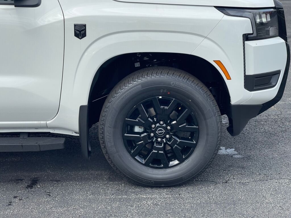 New 2026 Glacier White Nissan SV image 24