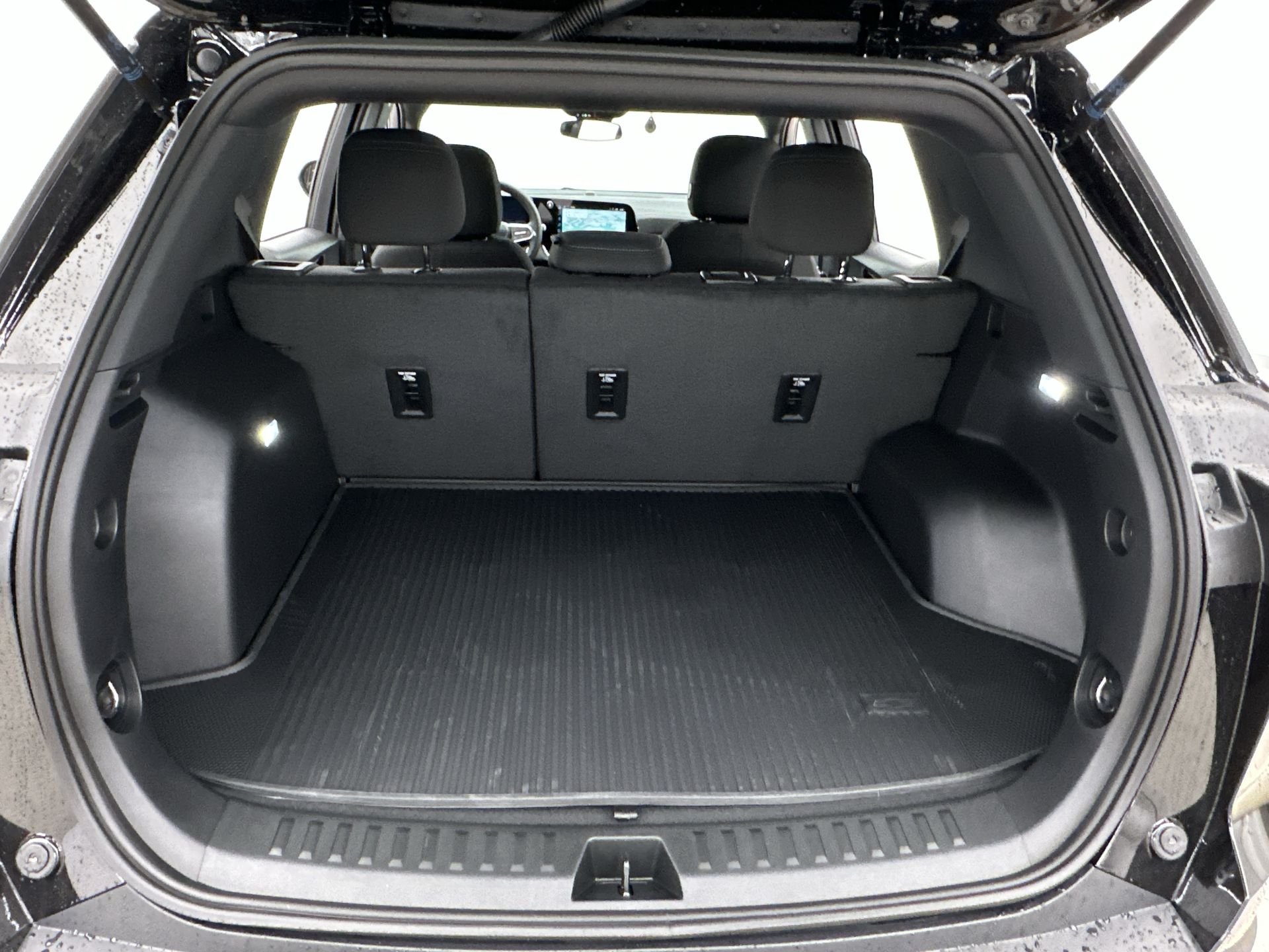 2027 Chevrolet Equinox LT - Photo 79
