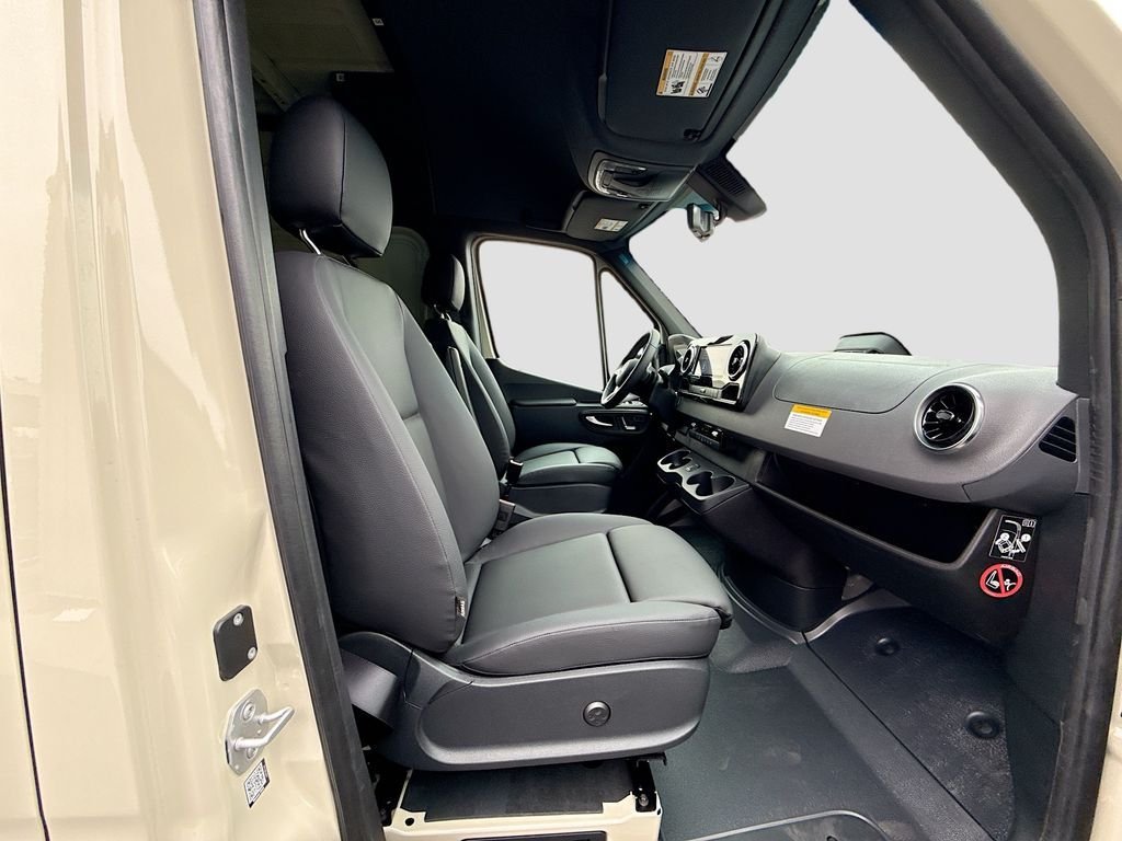 New 2026 Pebble Grey Mercedes-Benz Cargo 144 WB image 19