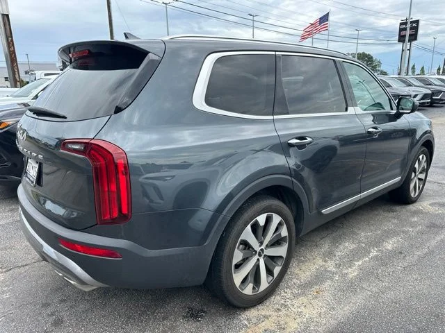 Used 2022 Gray Kia S image 16