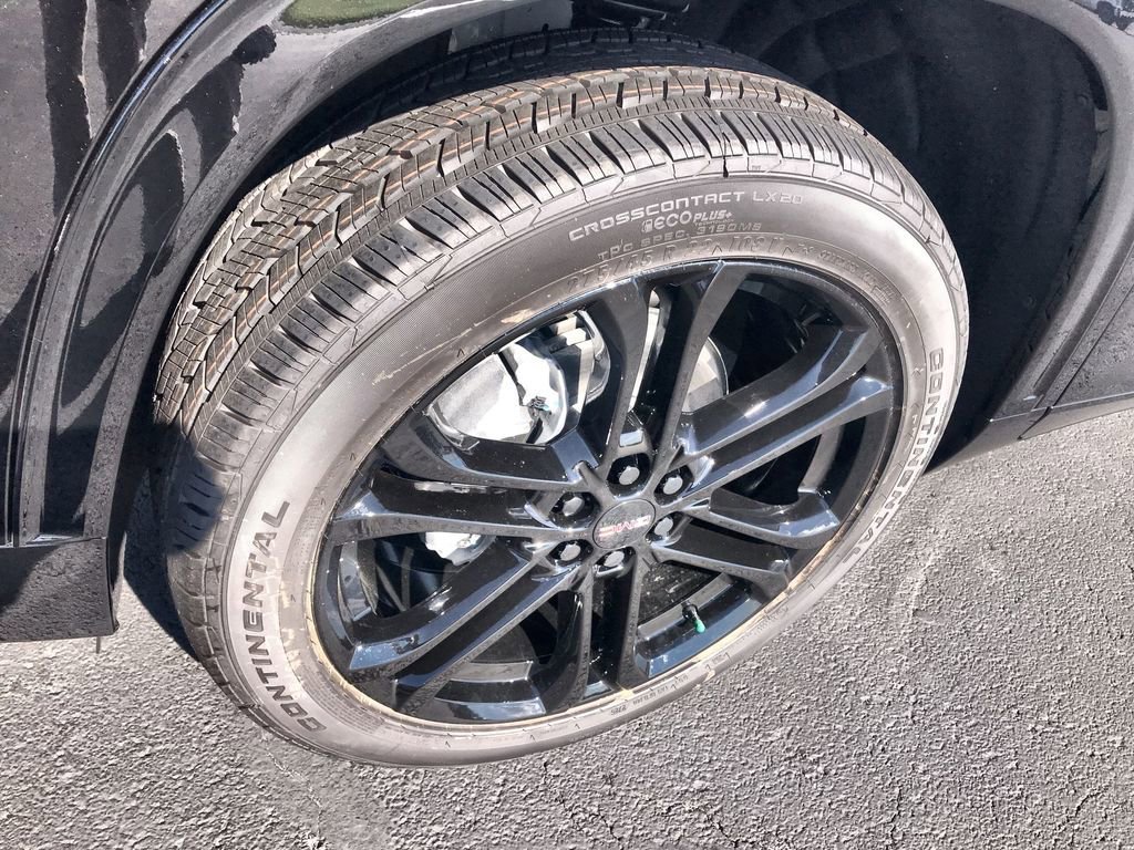 2026 GMC Acadia Denali - Photo 10