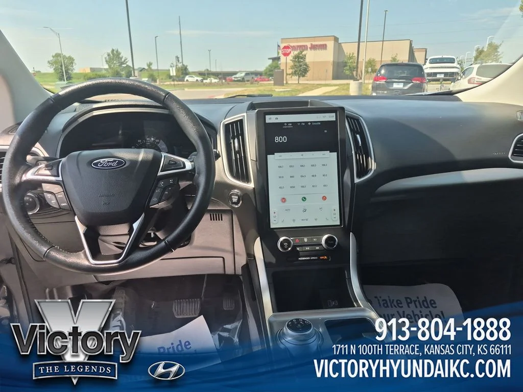 Used 2024 Gray Ford SEL image 14
