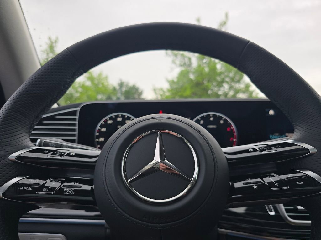 New 2026 Black Mercedes-Benz GLS 450 image 70