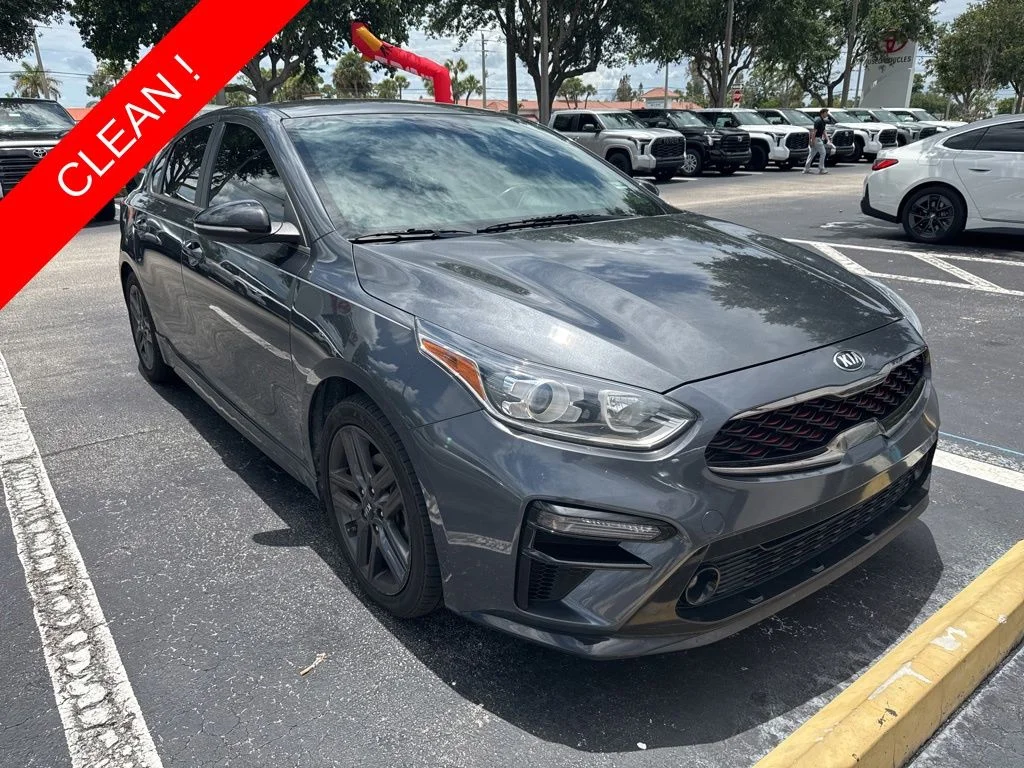 2020 Kia Forte GT-Line AT's photo
