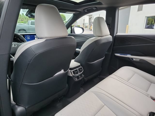 Used 2025 Black Lexus 350 Premium Plus image 10