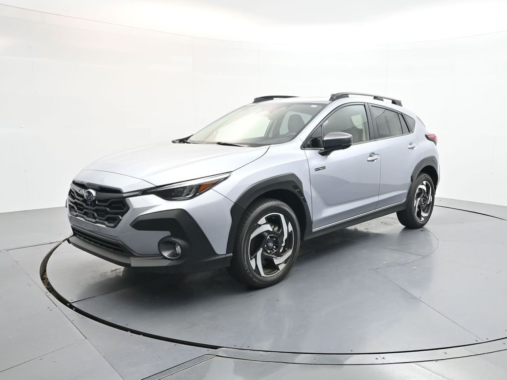 Used 2026 Ice Silver Metallic Subaru Limited image 3