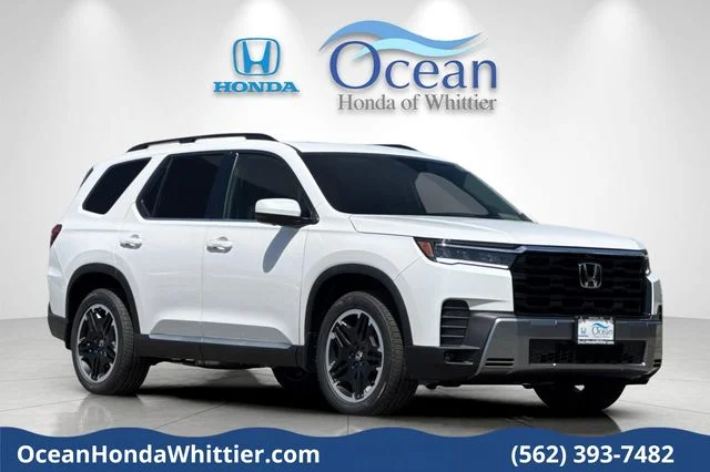 2026 Honda Pilot Touring AWD's photo
