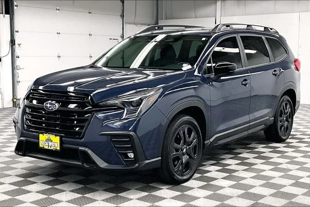 Used 2025 Cosmic Blue Pearl Subaru Onyx Edition image 12