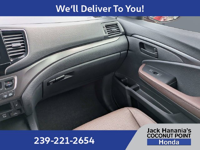 Used 2025  Honda EX-L image 17
