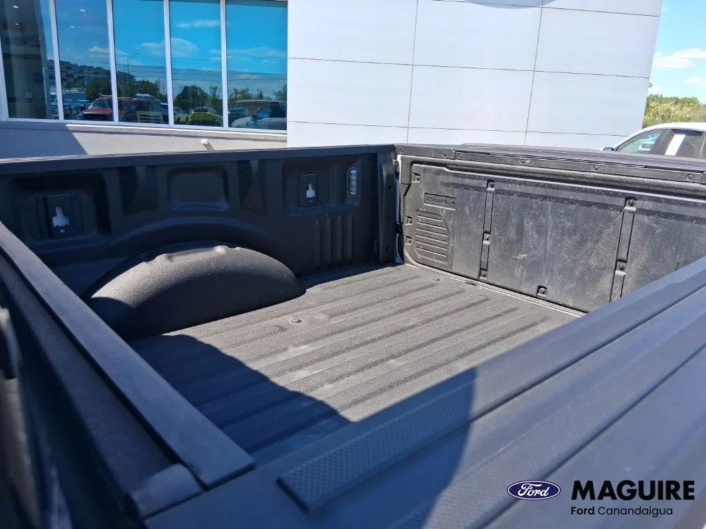Used 2023 White Ford XLT image 10