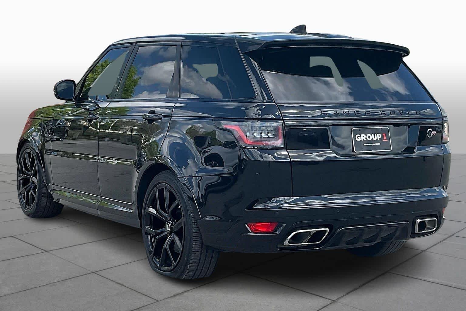 Used 2020 Ligurian Black Metallic Land Rover SVR image 11