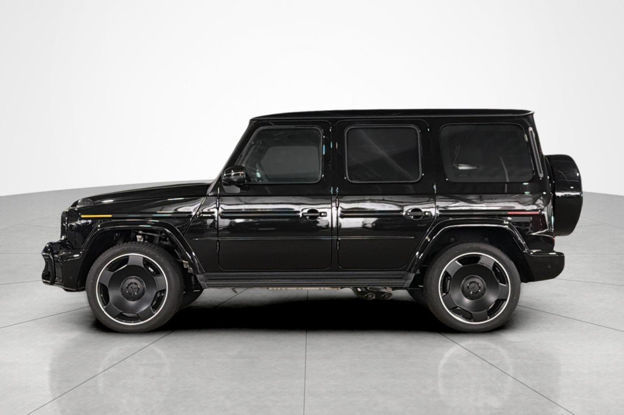 New 2027 Obsidian Black Metallic Mercedes-Benz AMG® G 63 SUV image 2