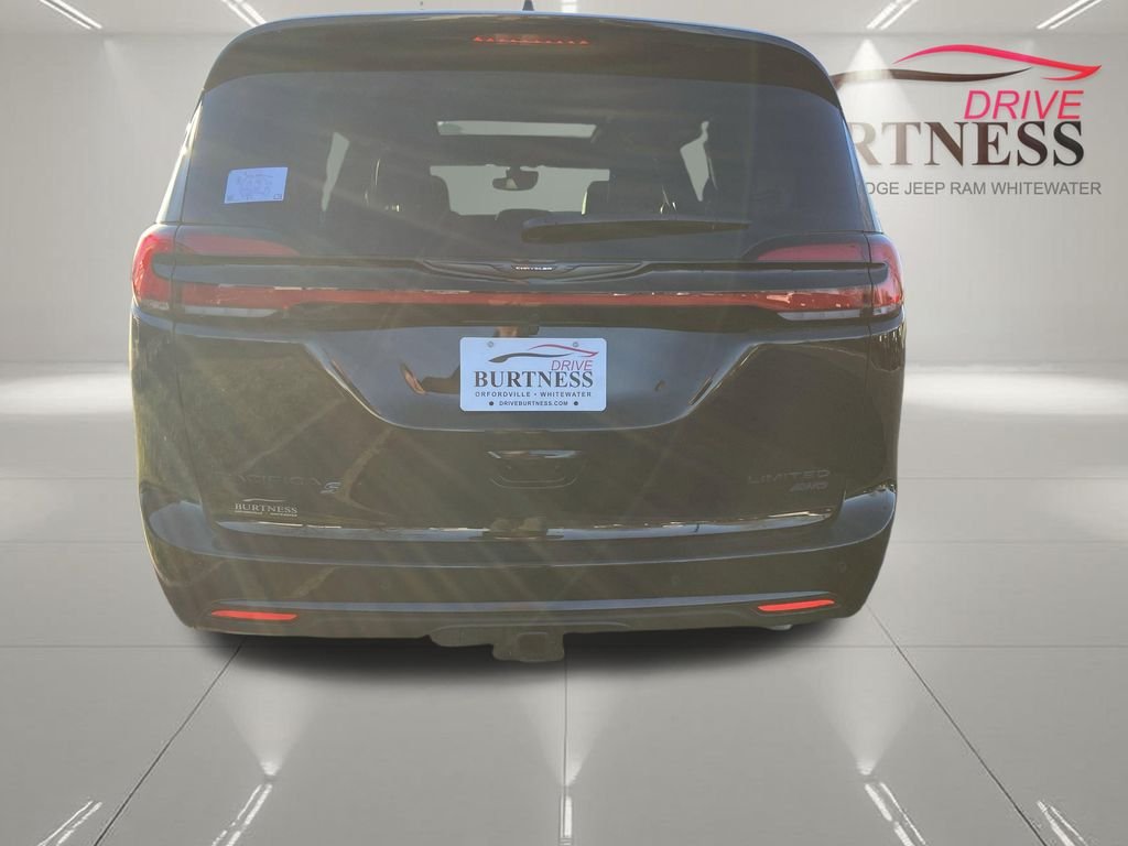 2026 Chrysler Pacifica Limited - Photo 7