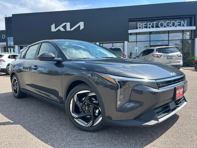 2026 Kia K4 EX