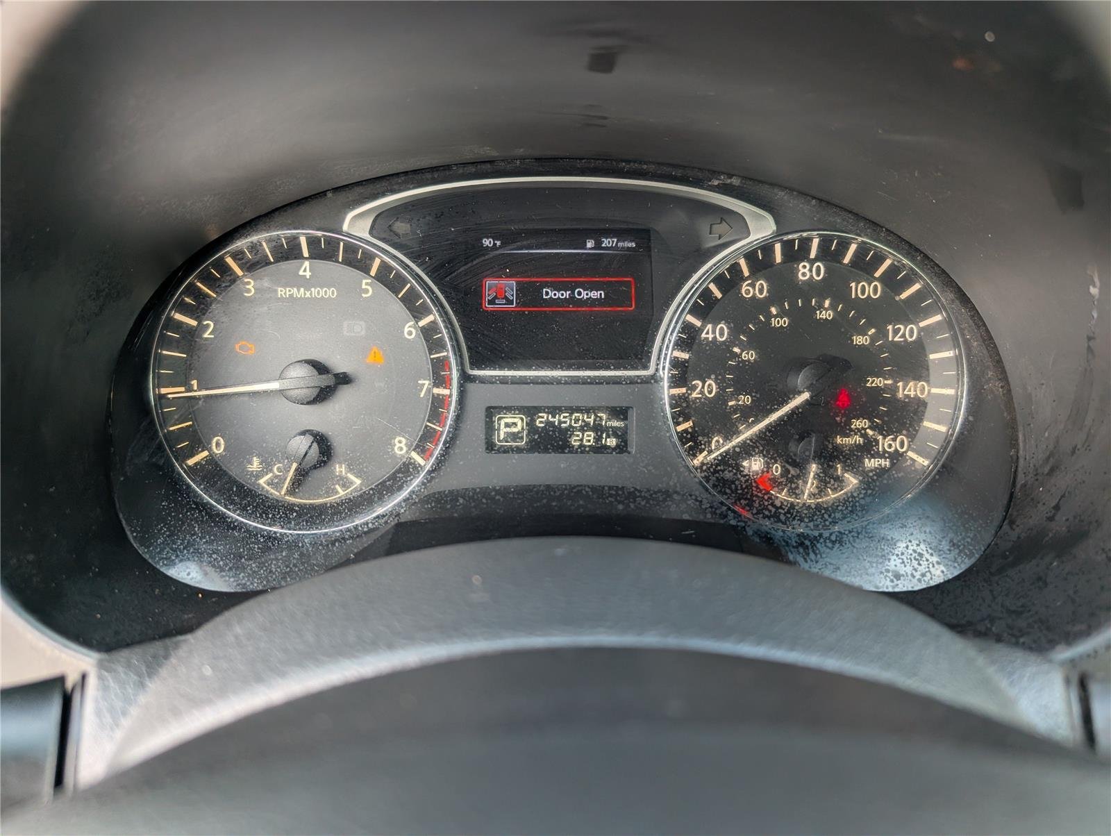 Used 2015 Storm Nissan 2.5 S image 23