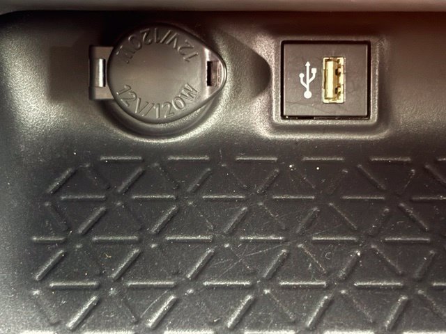 Used 2025 Black Toyota XLE image 43