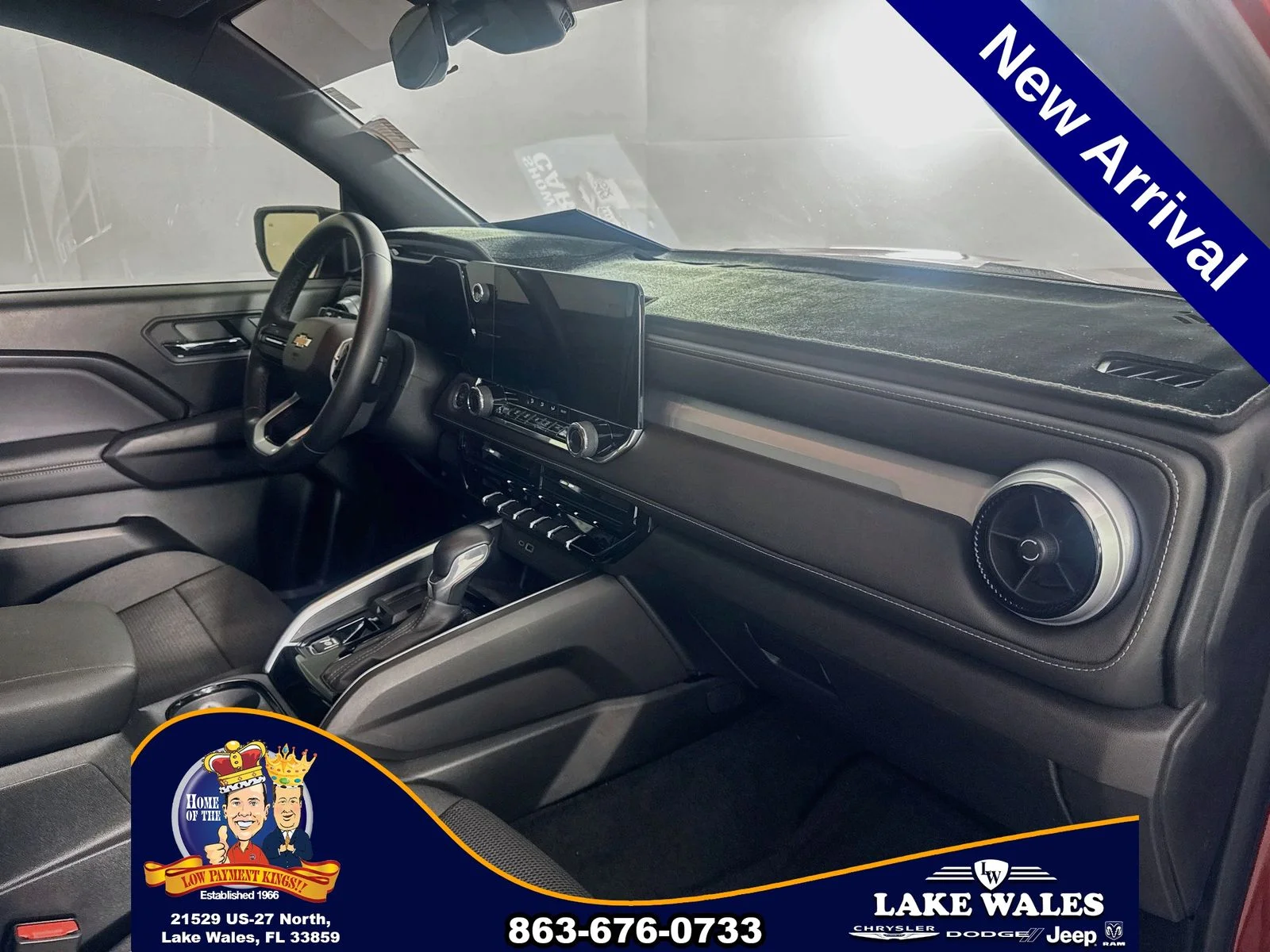 Used 2024 Red Chevrolet LT image 27