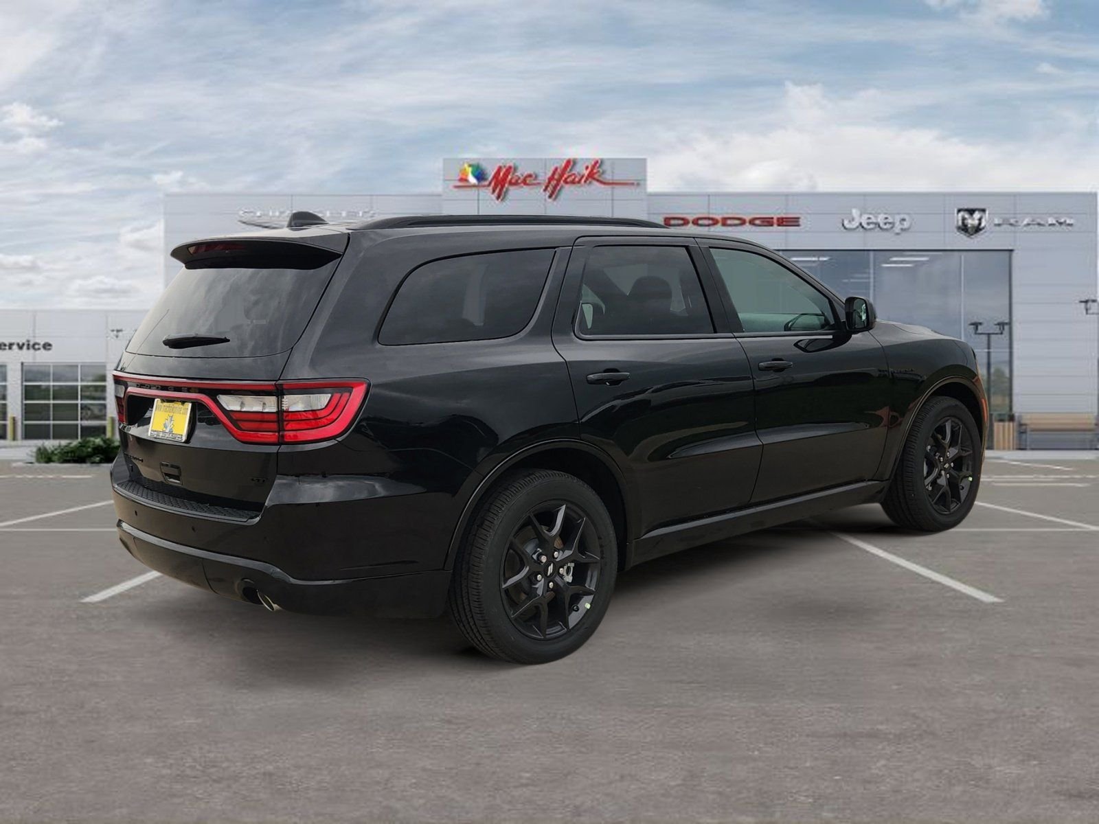 New 2026 Diamond Black Clear-Coat Exterior Paint Dodge GT HEMI V8 image 5