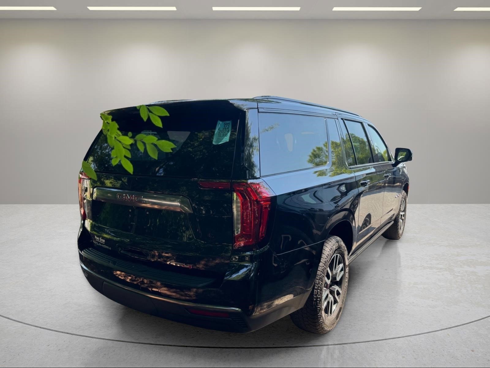 Used 2024 Onyx Black GMC AT4 image 13