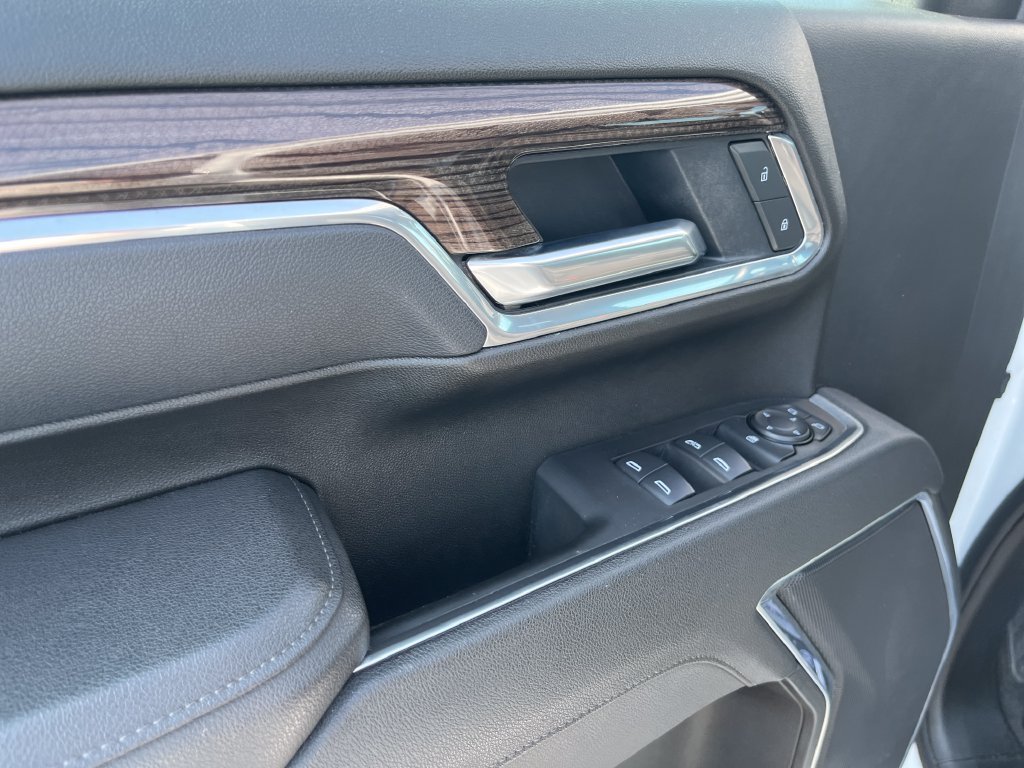 2025 Chevrolet Silverado 2500HD LT - Photo 11