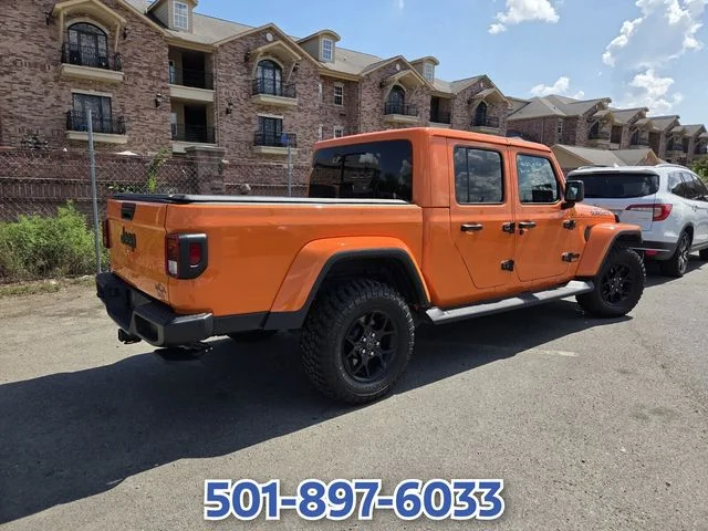 Used 2025 Orange Jeep High Tide image 5