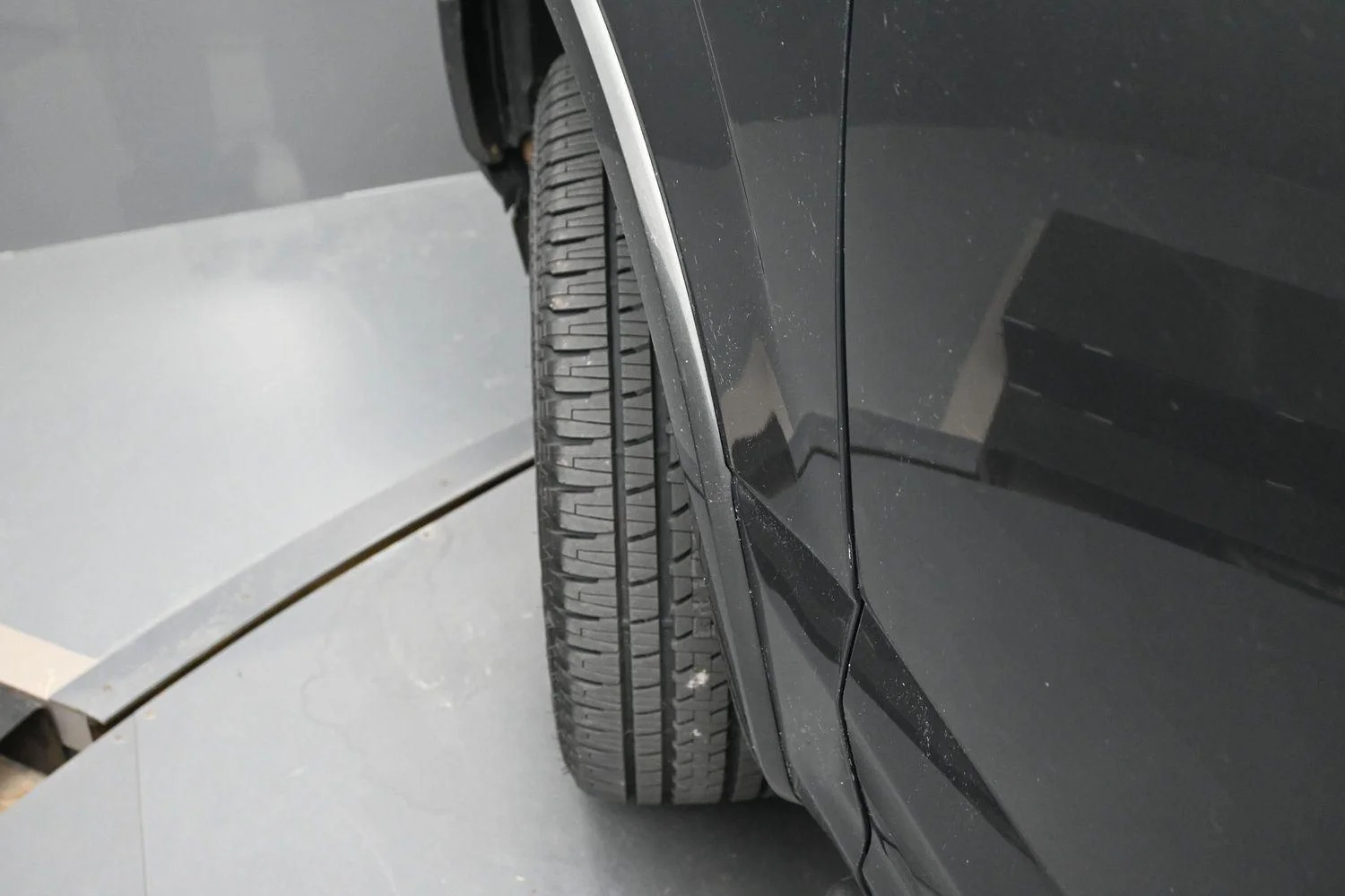 Used 2018 Magnetic Ford XLT image 6