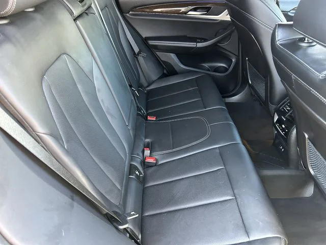 Used 2022 Jet Black BMW sDrive30i image 15