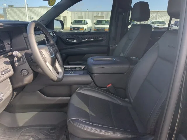 Used 2023 Onyx Black GMC Denali image 11
