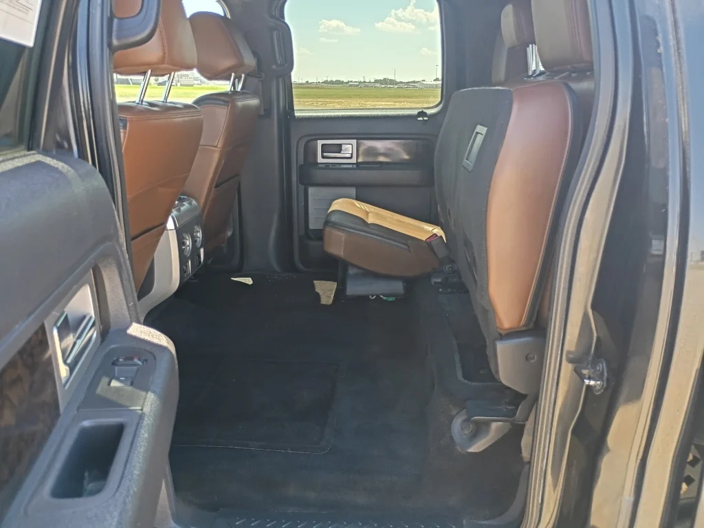 Used 2013 Tuxedo Black Metallic Ford Platinum image 20