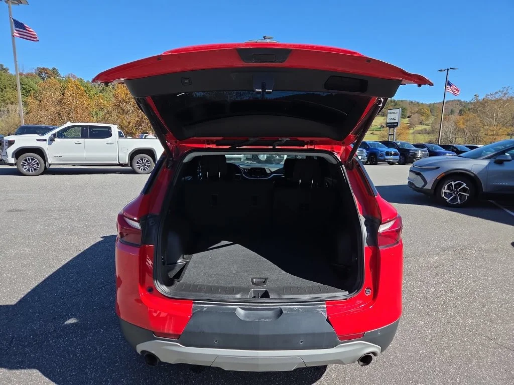 Certified Used 2019 Red Chevrolet Base image 24