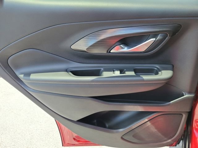 Used 2022 Red GMC SLE image 13
