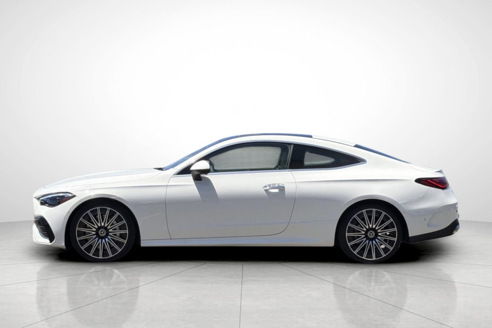 New 2026 Polar White Mercedes-Benz CLE 450 image 32