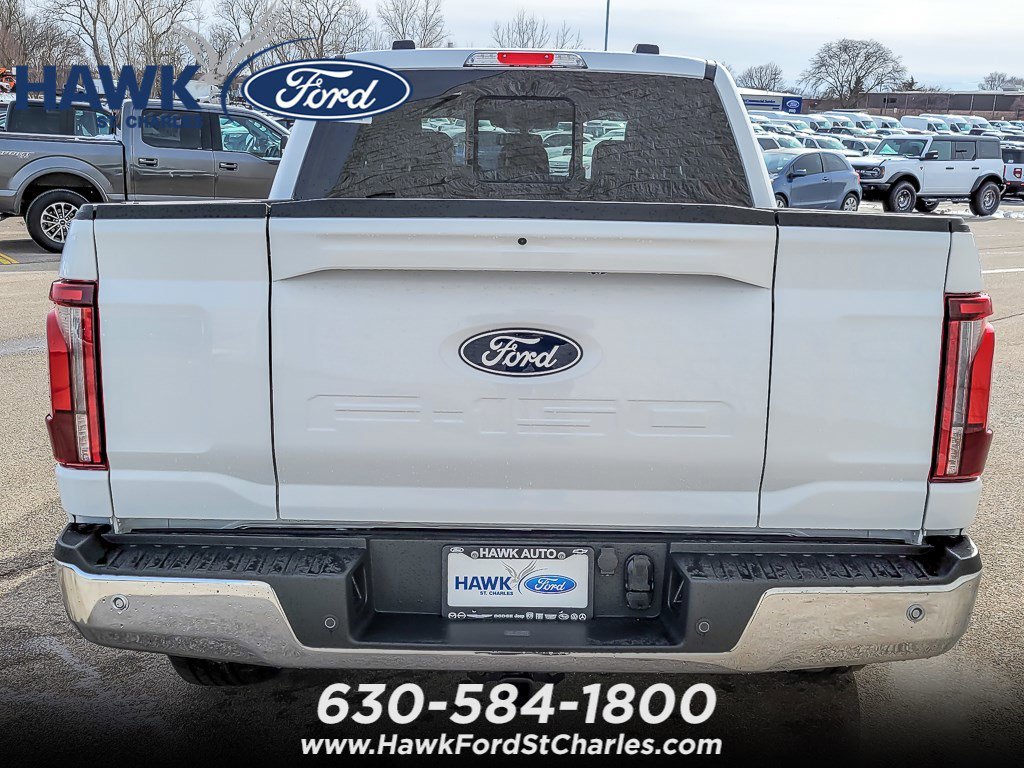 New 2026 Oxford White Ford Lariat® image 5