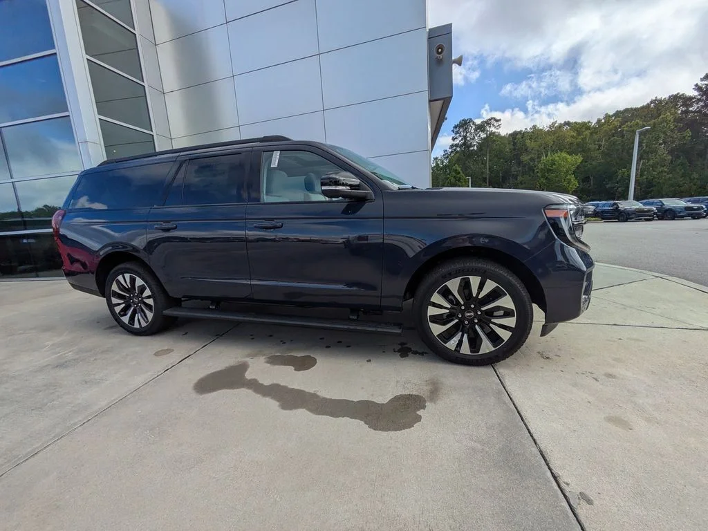 New 2027 Blue Ember Metallic Ford Platinum image 3